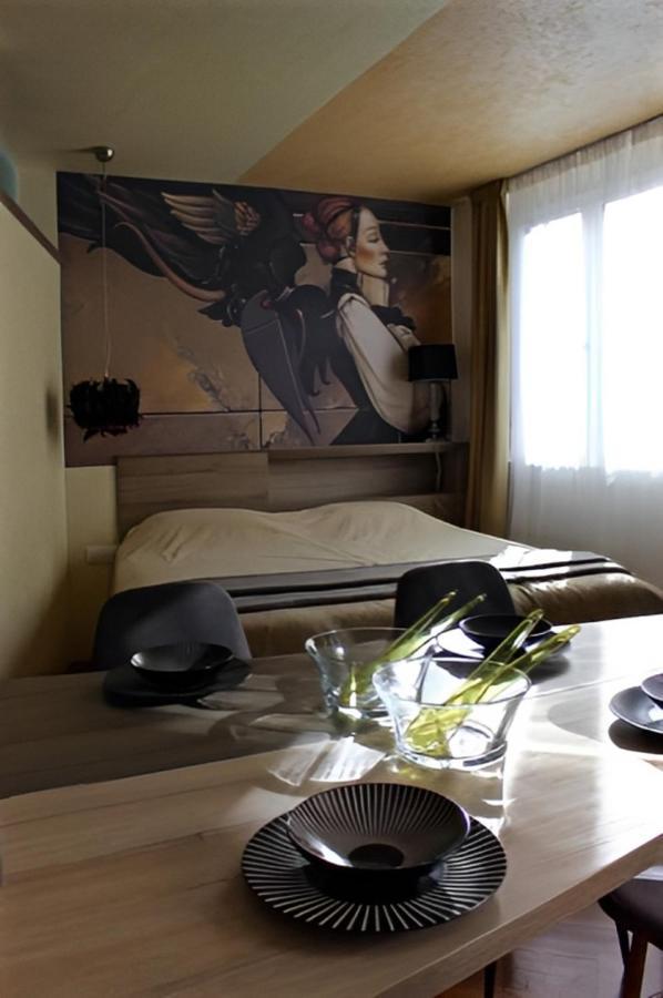 Crown Apartman Βελιγράδι Εξωτερικό φωτογραφία